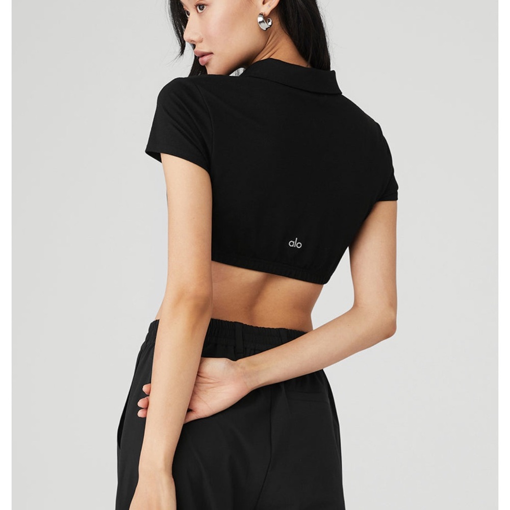 ALO Yoga Black Cropped Prestige Polo Top/ Shirt Womens Size Small - Picture 3 of 8